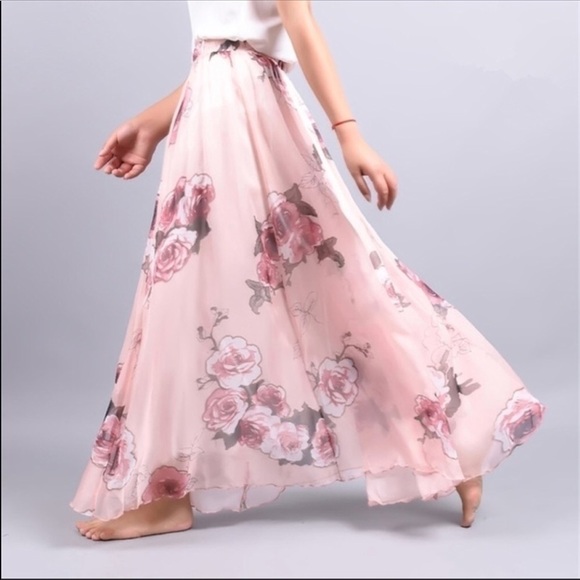 Trendy Maxi Skirt Black & White - Picture 5 of 6